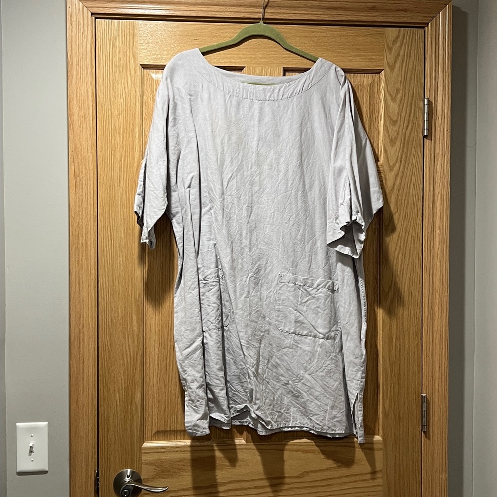 Vikolino washed linen dress (bw)